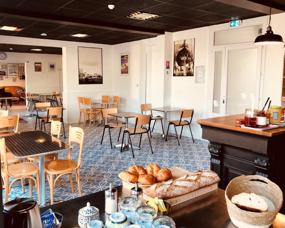 Les Baigneurs Hotell Saint-Gilles-Croix-de-Vie Exteriör bild